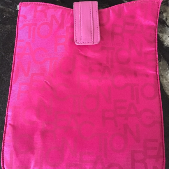 Kenneth Cole I pad case