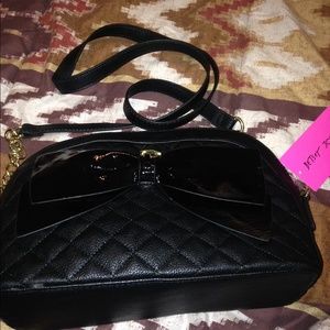 Betsey Johnson Diamond Crossbody✨✨Final Price✨✨