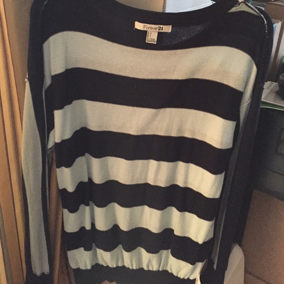 Forever 21 sweater!