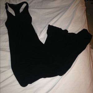 BRANDY MELVILE BLACK MAXI DRESS