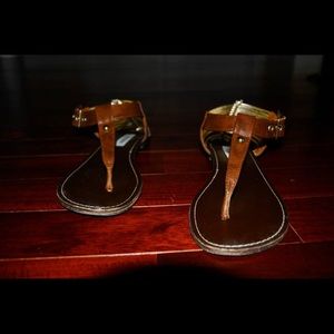 Steve Madden Brown & Gold sandals