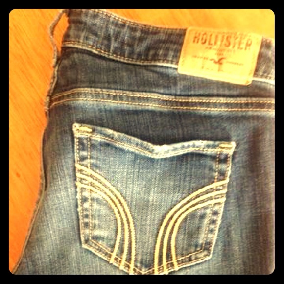 Hollister jeans.