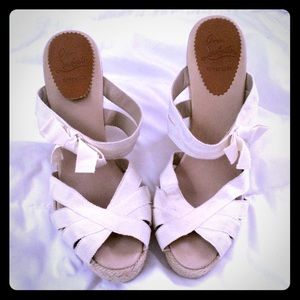 Christian Louboutin Delfin Espadrille