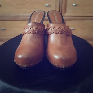 Playhouse Leather Clogs