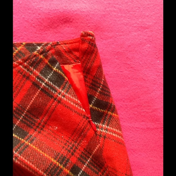 Girls Old Navy Argyle Skirt - Picture 3 of 3