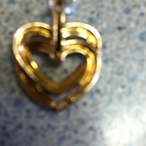 Heart necklace - Picture 3 of 4