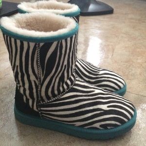 Zebra Uggs!!!