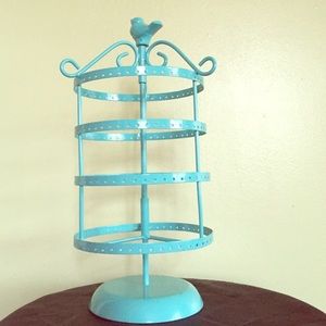 Rotating Jewelry Display