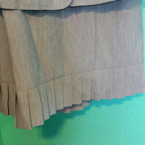 **Bundled**  Courtenay Dress Suit - Picture 3 of 3