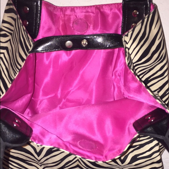 Handbag - Picture 3 of 3