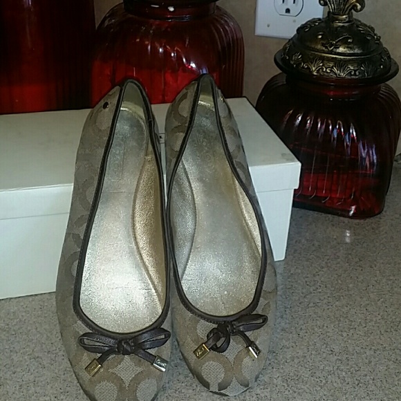 ***SOLD*** Coach Adorable 12CM