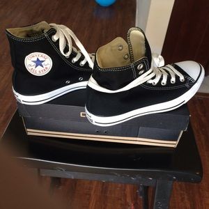 NWT Black Hightop Converse