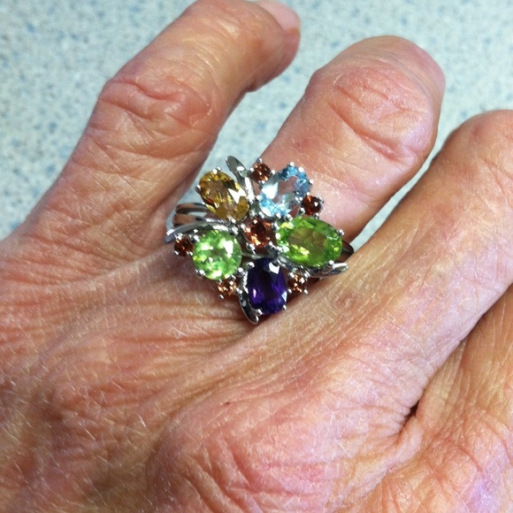 CHRISTMAS SALE GORGIOUS RING - Picture 3 of 4