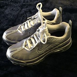 Nike air max purple & silver