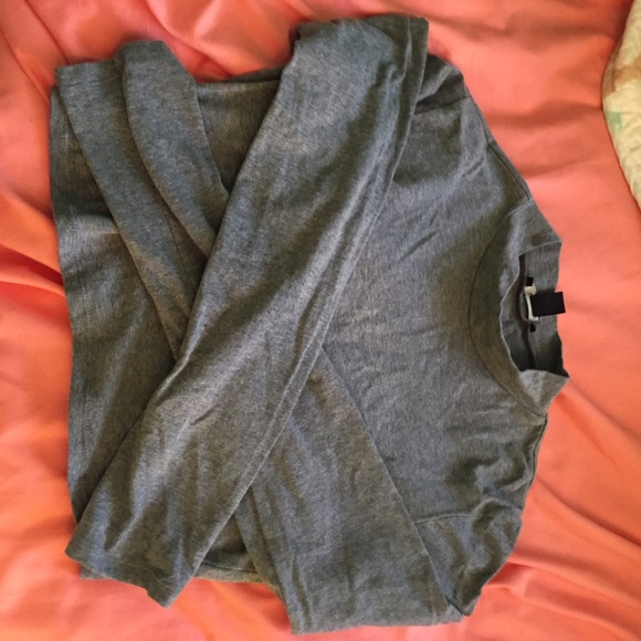 grey turtleneck crop
