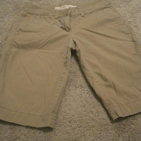 Khaki shorts.