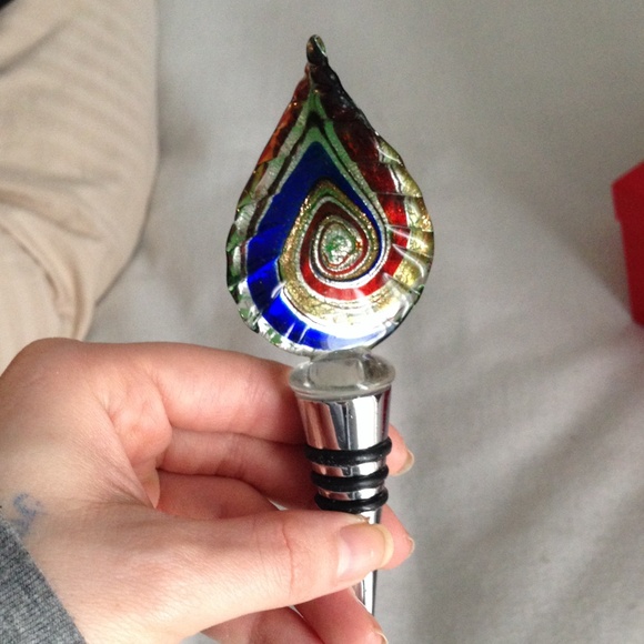 Italian glass wine stopper NIB