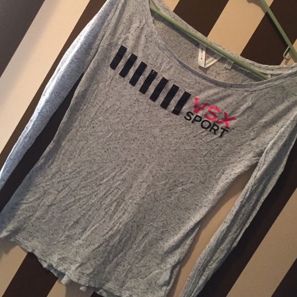 💕 VICTORIA SECRET VSX SPORT TOP 💕