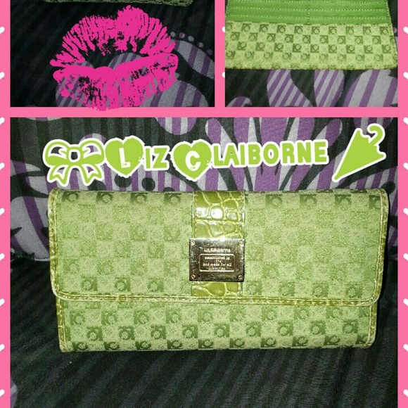 Liz Claiborne trifold wallet