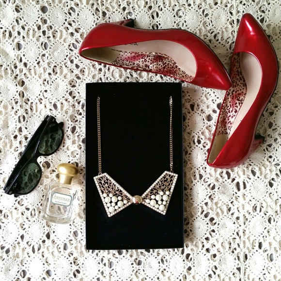 *HOST PICK*Pearl Collar Necklace
