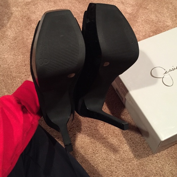 Jessica Simpson Jetko Heels - Picture 3 of 3