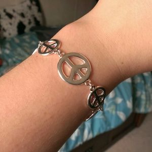 Aeropostale peace sign bracelet