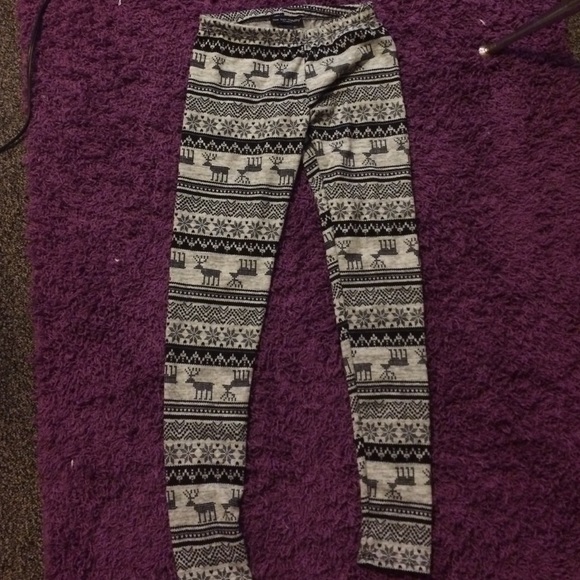 Cute patterned leggings !