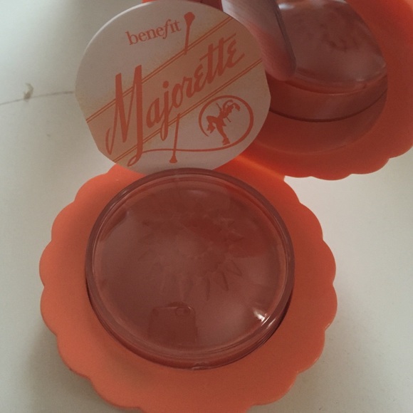 Benefit Cream to Powder Blush