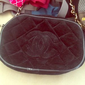 Awesome vintage Chanel camera bag! 100% authentic