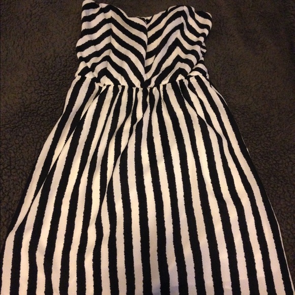 Strapless Cocktail Dress - Picture 2 of 3