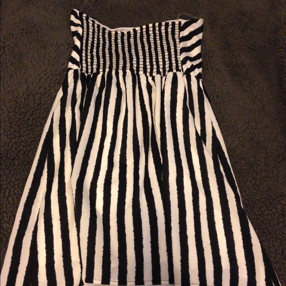 Strapless Cocktail Dress - Picture 3 of 3