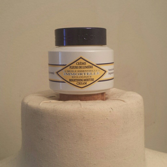 L'occitane Anti-Age Brightening Moisture Cream
