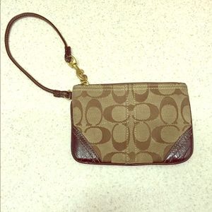Coach wristlet! Price is negotiable:)