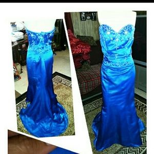 Beautiful precious formals gown