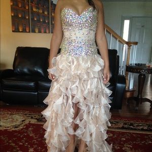 Sherri Hill size 4 champagne dress