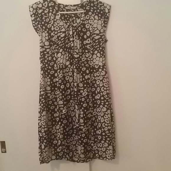 Spotted gray silk dress