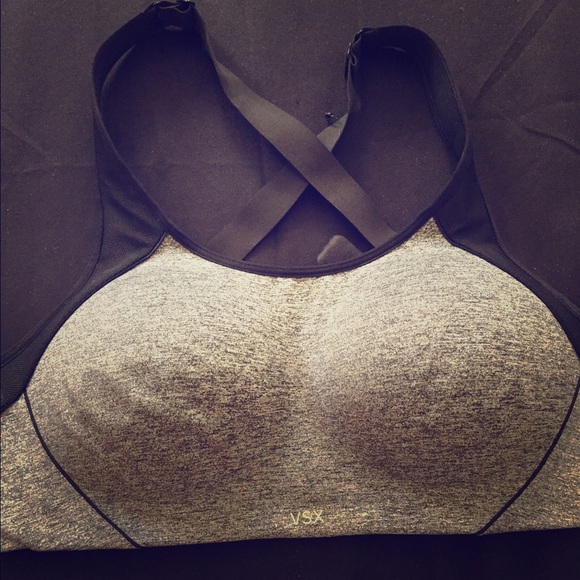 VS sports bra
