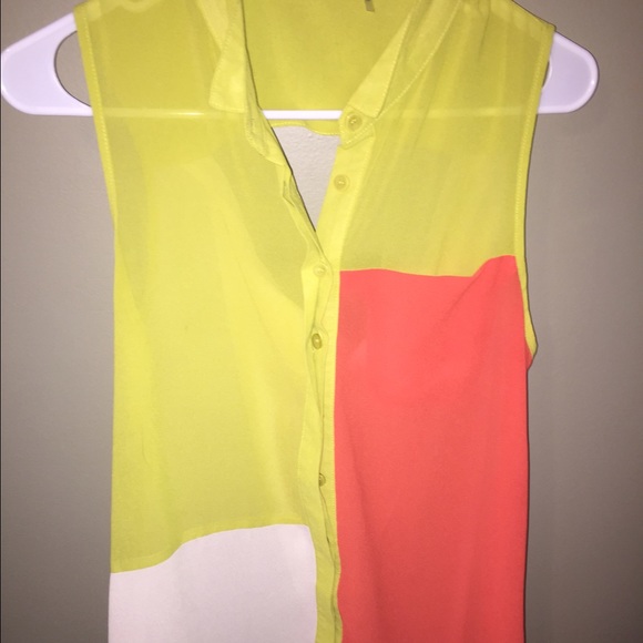 Fashion top - Picture 1 of 2
