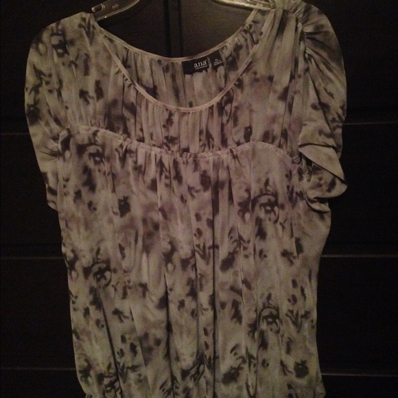 Dress top
