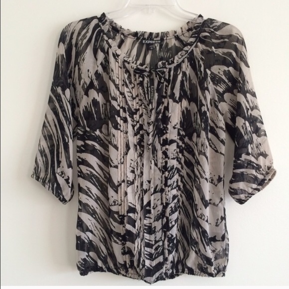 NWT EXPRESS SHEER BLOUSE WITH ABSTRACT PRINT - Picture 4 of 4