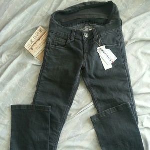 motto wear jeans