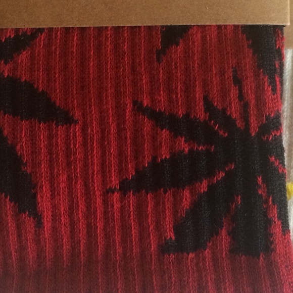 Weed socks - Picture 2 of 4