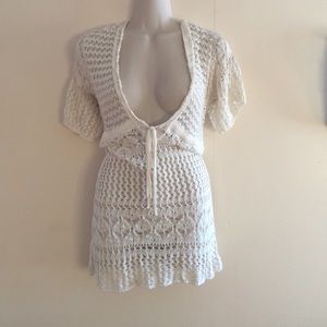 Arden B crotchet top