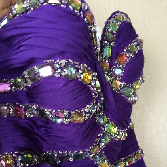 Purple Sweetheart Prom Dress - Picture 2 of 4