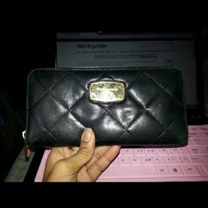 Michel Kors quilted wallet