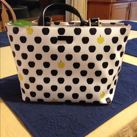 Brand New gorgeous Kate Spade purse with tags.