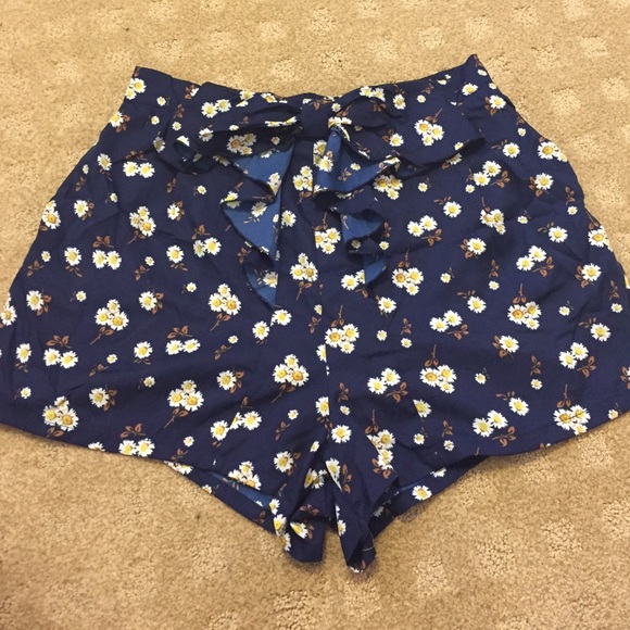 High-Waisted Flower Shorts