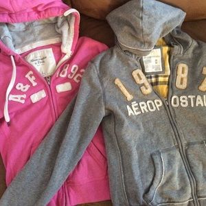 💥bundle💥 2 hooded zip ups