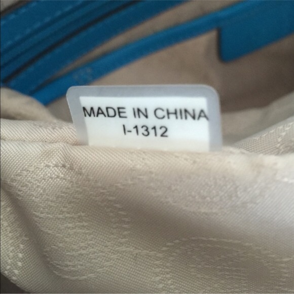 ❌❌Sold:Authentic Blue MK Jet Set Leather Tote❌❌ - Picture 3 of 4