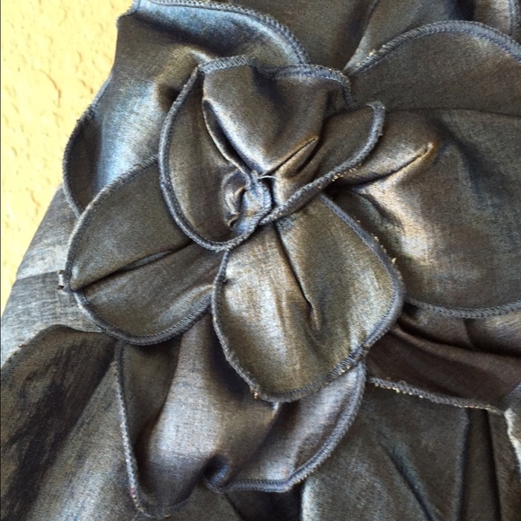 Strapless Blueish/ gray metallic cocktail dress - Picture 2 of 3